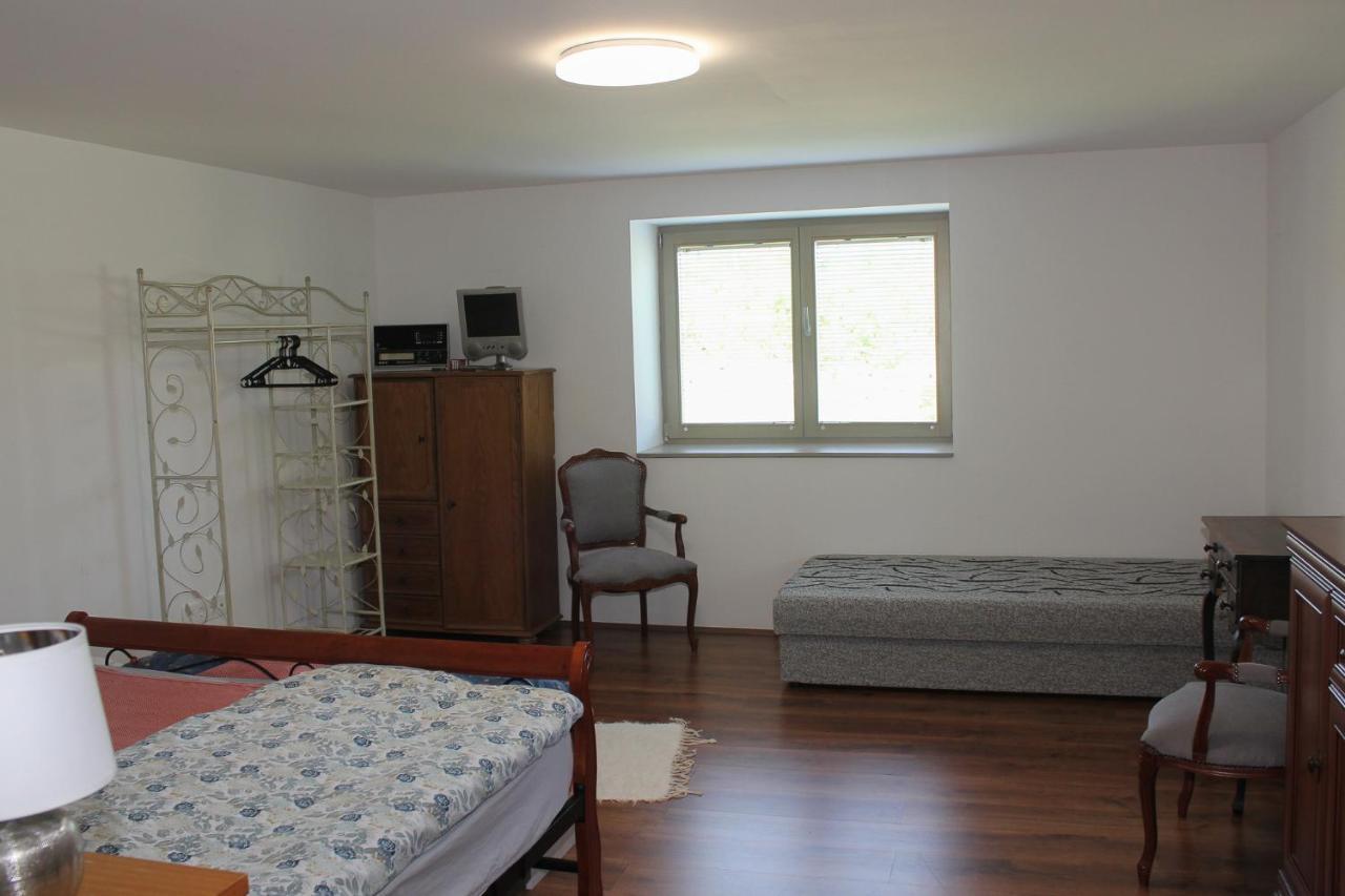 Das Blaue Haus Guesthouse - Kovacshida ภายนอก รูปภาพ